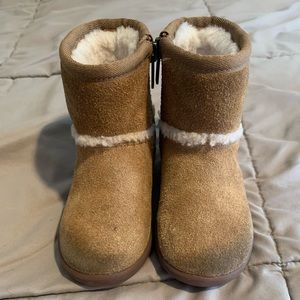 Toddler Size 8 Ugg boots
